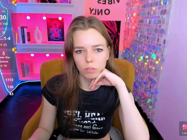 Tina-Taylor live cam on BongaCams