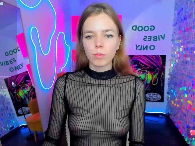 Tina-Taylor live cam on BongaCams