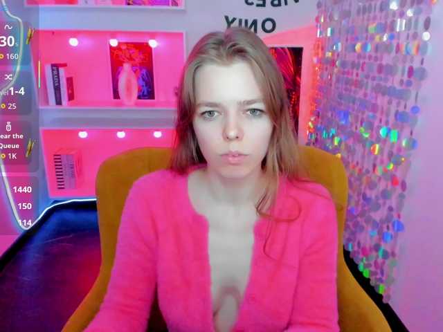 Tina-Taylor live cam on BongaCams