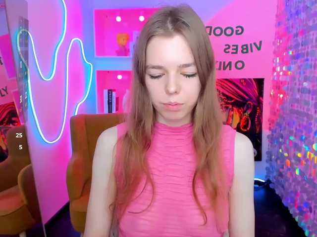 Tina-Taylor, live now on BongaCams
