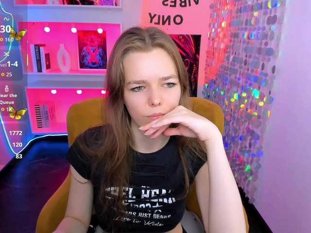 Tina-Taylor live cam on BongaCams