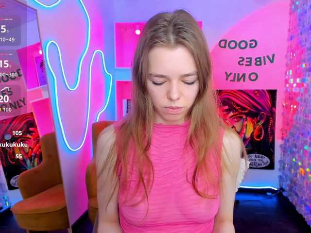 Tina-Taylor live cam on BongaCams