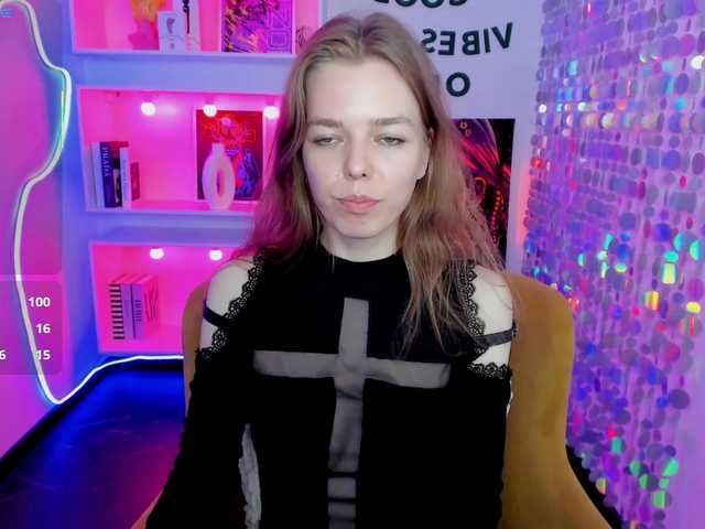 Tina-Taylor live cam on BongaCams