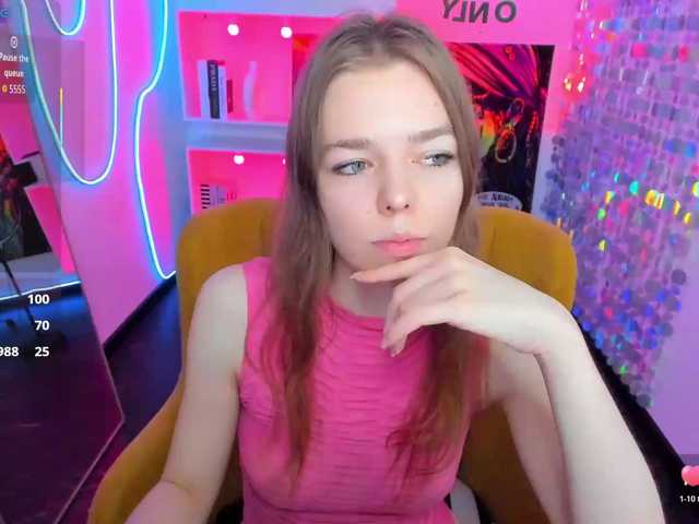 Tina-Taylor live cam on BongaCams