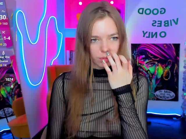Tina-Taylor live cam on BongaCams