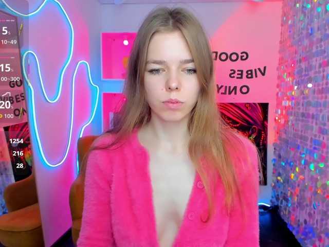 Tina-Taylor live cam on BongaCams