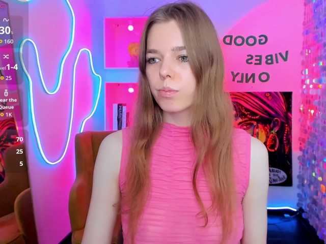 Tina-Taylor live cam on BongaCams