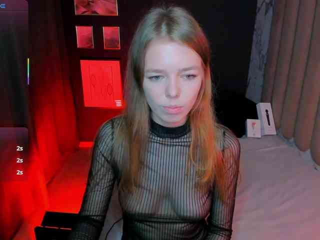 Tina-Taylor webcam