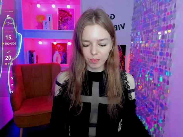 Tina-Taylor webcam