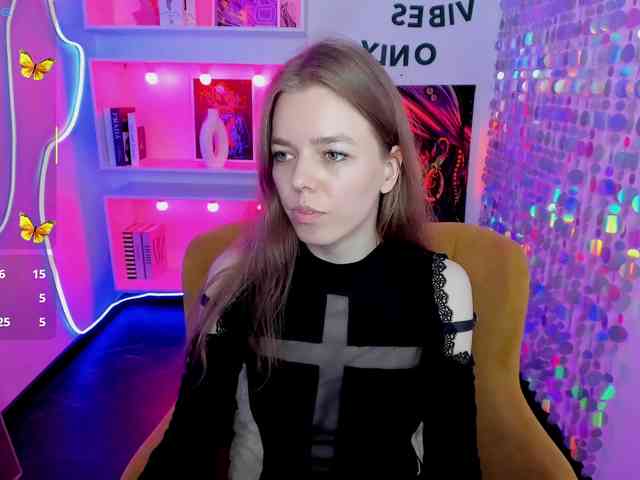 Tina-Taylor webcam