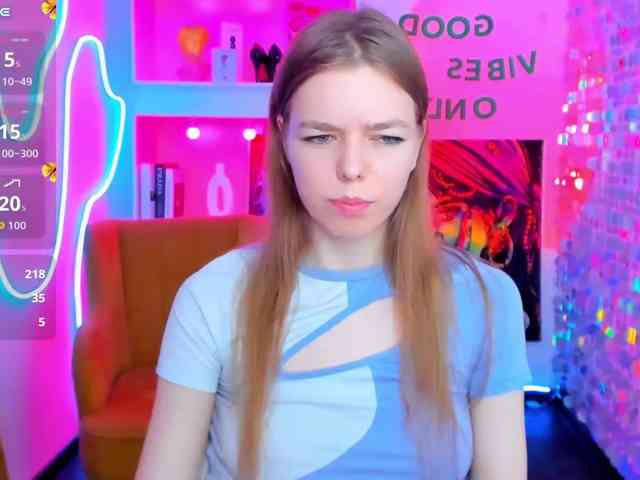 Tina-Taylor Tina-Taylor