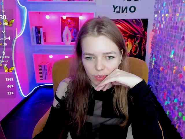 Tina-Taylor webcam