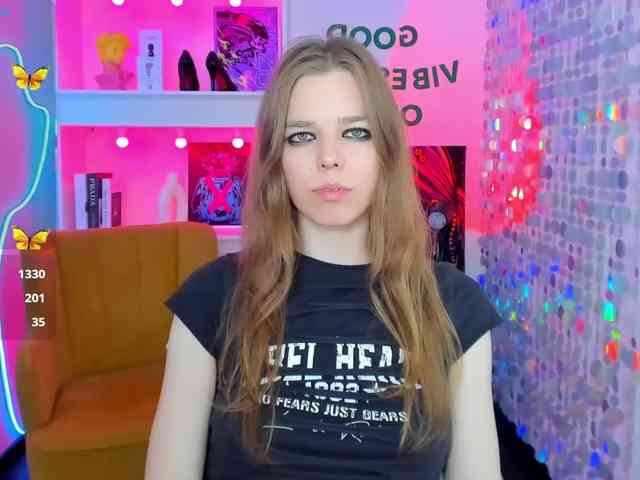 Tina-Taylor webcam