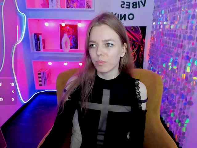 Tina-Taylor webcam