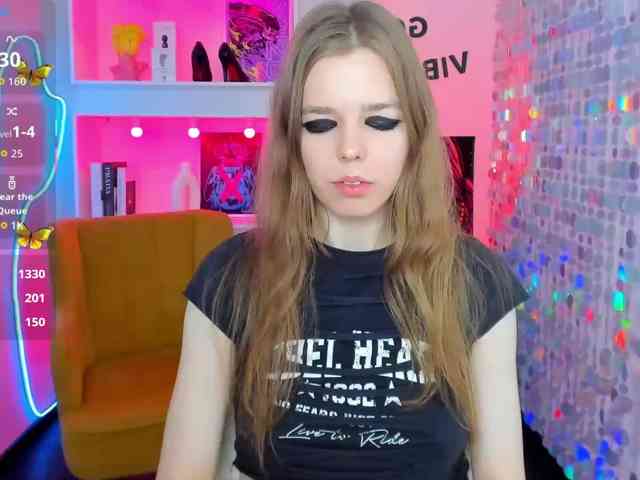 Tina-Taylor webcam