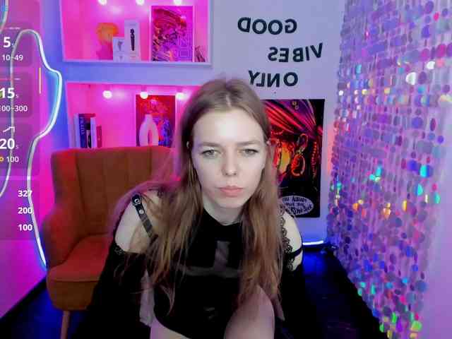 Tina-Taylor webcam