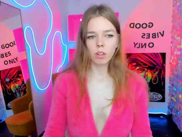 Tina-Taylor's webcam live show