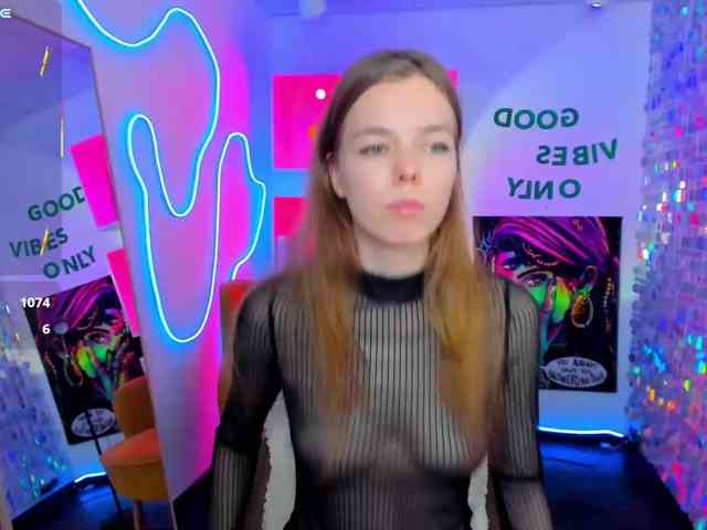 Tina-Taylor webcam