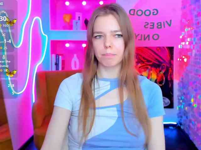 Tina-Taylor Tina-Taylor