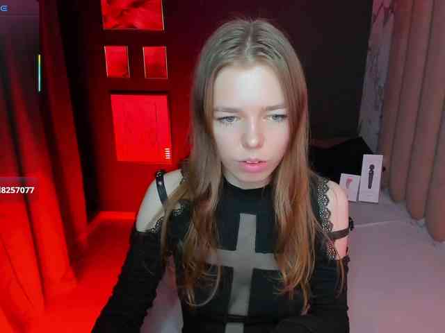 Tina-Taylor webcam