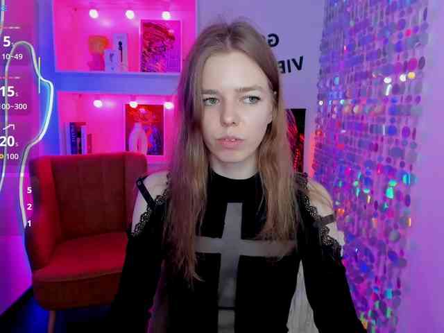 Tina-Taylor webcam