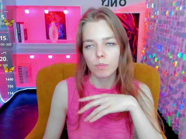 Tina-Taylor webcam