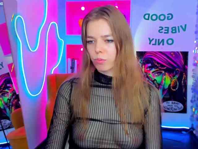 Tina-Taylor webcam