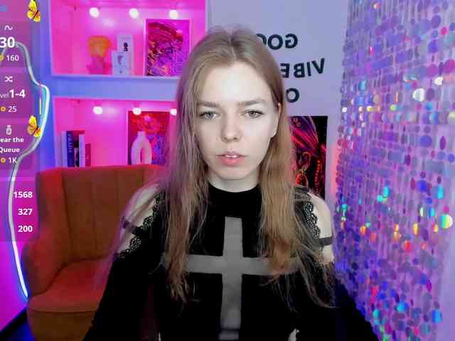 Tina-Taylor webcam