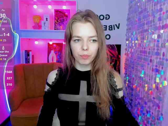 Tina-Taylor webcam