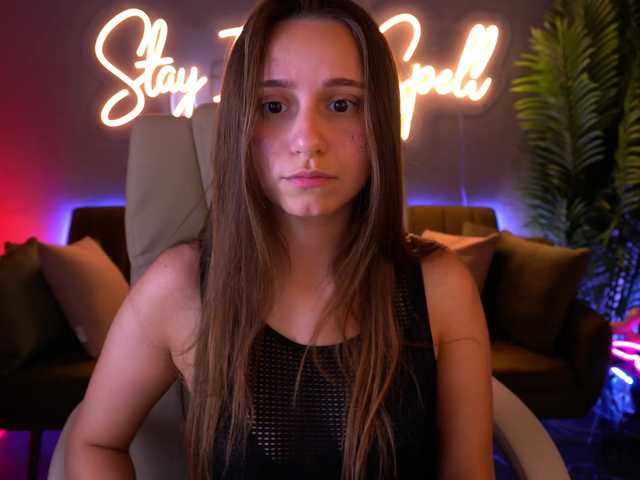 TinyNatalie live cam on BongaCams