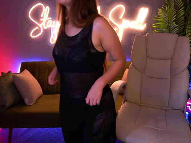 TinyNatalie webcam