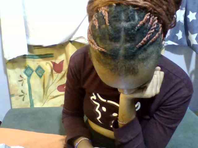Pretty-lolah webcam