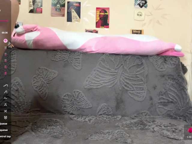 BarrieMastromarino live cam on BongaCams
