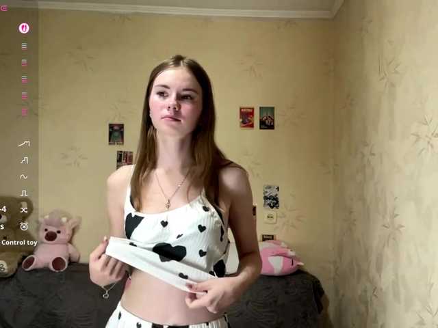 BarrieMastromarino live cam on BongaCams