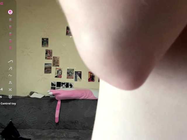 BarrieMastromarino live cam on BongaCams