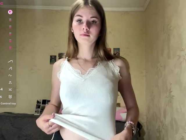 BarrieMastromarino live cam on BongaCams