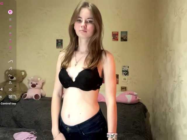 BarrieMastromarino live cam on BongaCams