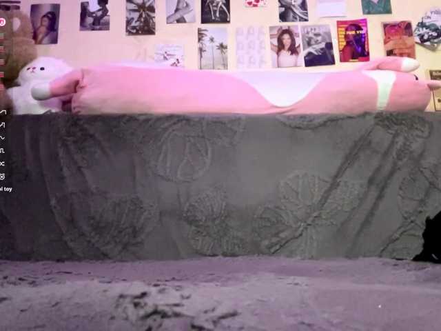BarrieMastromarino live cam on BongaCams