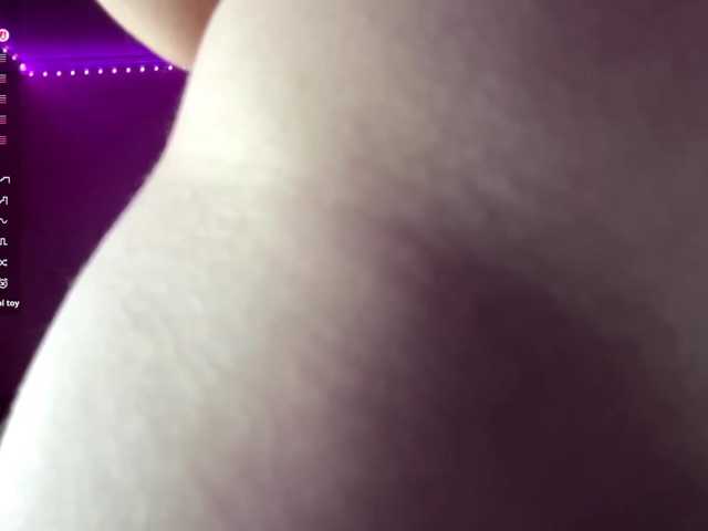 BarrieMastromarino live cam on BongaCams