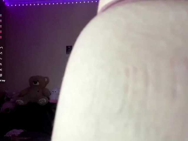 BarrieMastromarino live cam on BongaCams