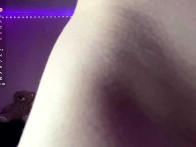 BarrieMastromarino live cam on BongaCams