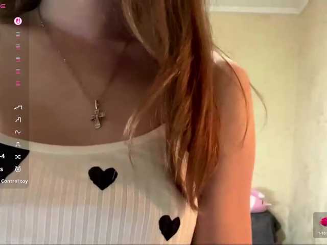 BarrieMastromarino live cam on BongaCams