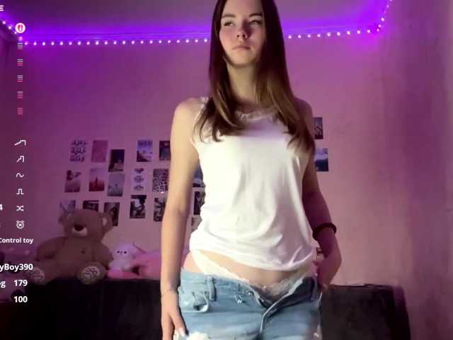 BarrieMastromarino live cam on BongaCams