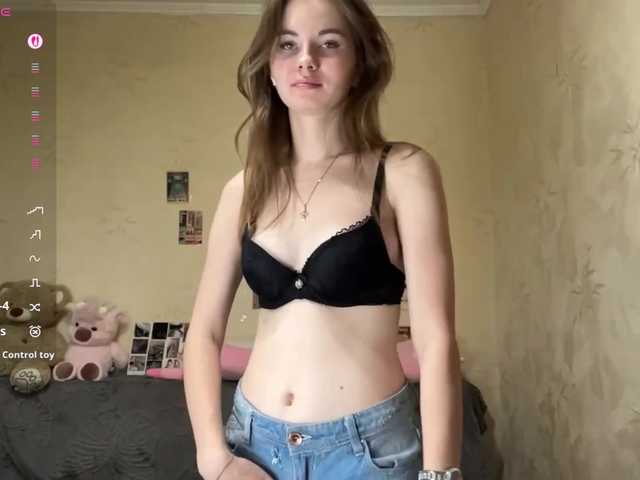 BarrieMastromarino live cam on BongaCams