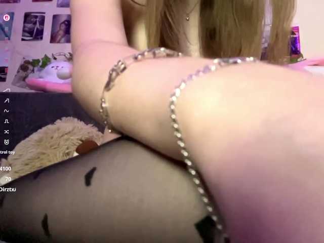 BarrieMastromarino live cam on BongaCams
