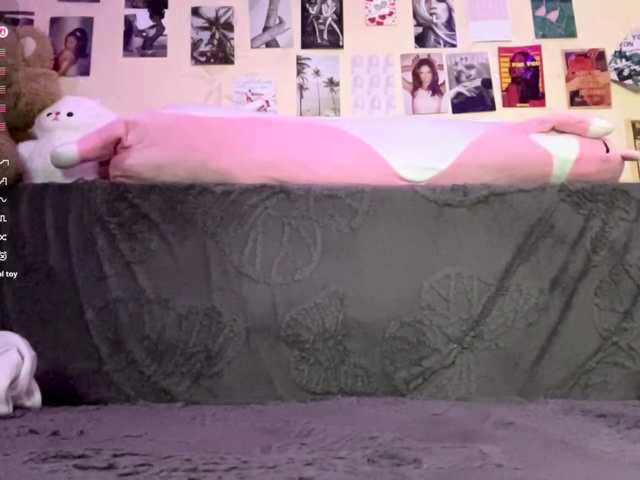 BarrieMastromarino live cam on BongaCams