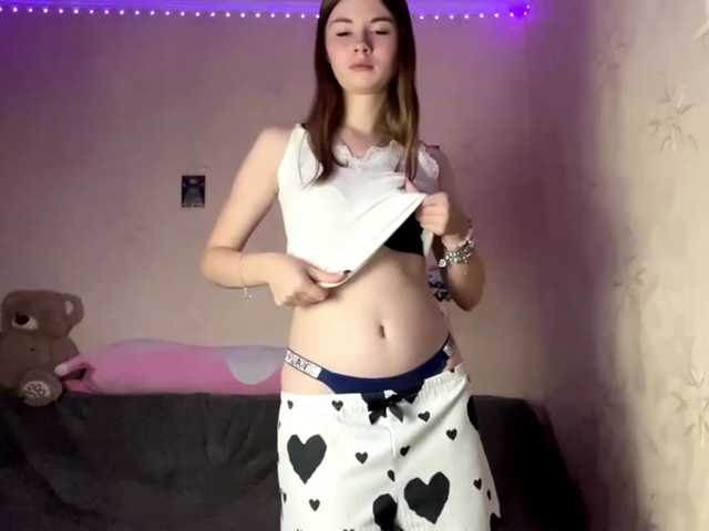 BarrieMastromarino live cam on BongaCams