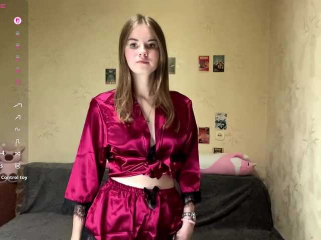 BarrieMastromarino live cam on BongaCams