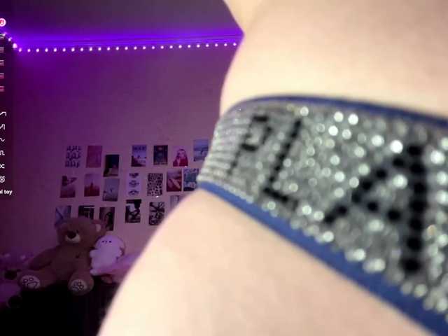BarrieMastromarino live cam on BongaCams