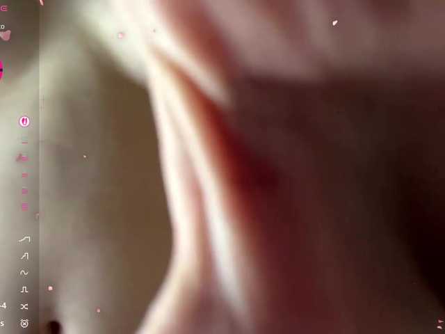 BarrieMastromarino live cam on BongaCams